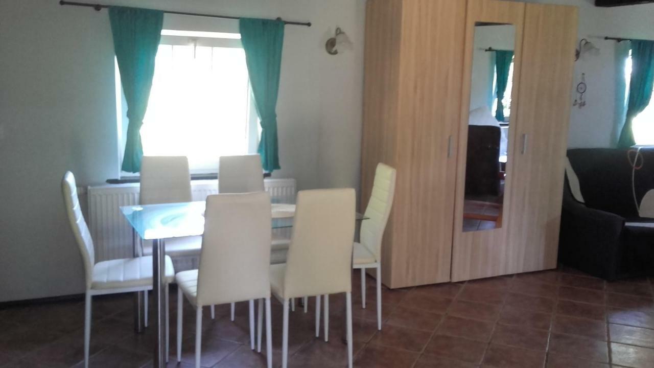 Agroturystyka Pod Debami W Klukach Smołdzino Dış mekan fotoğraf